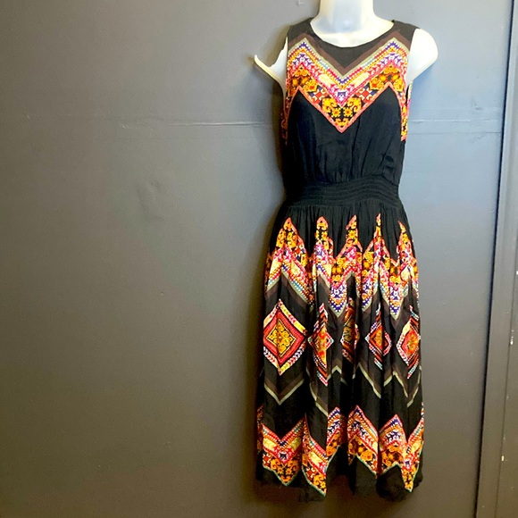 Anthropologie Tanvi Kedia Embroidered Patchowork pull on dress size 0 - Picture 1 of 9